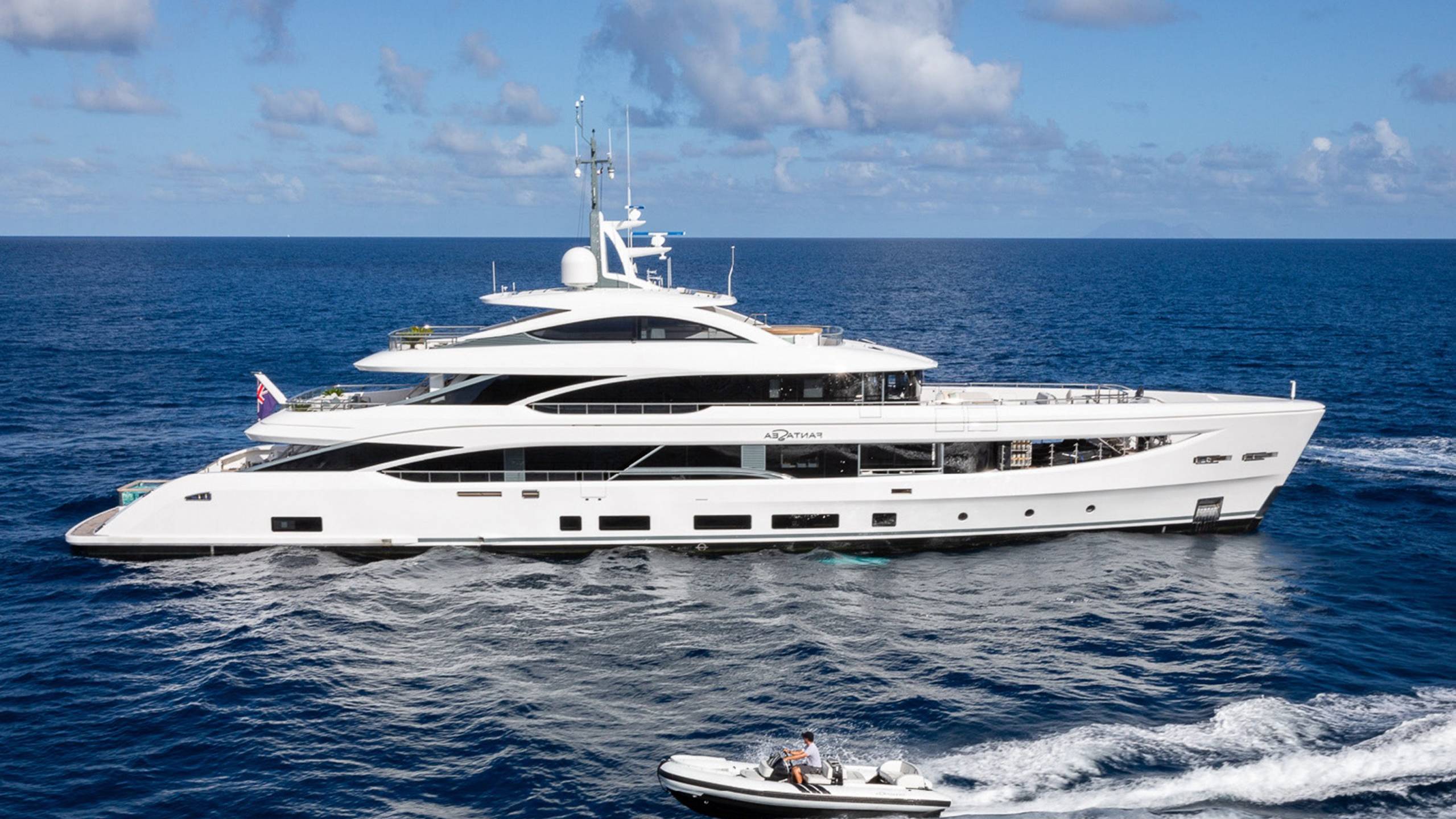 fantasea yacht benetti