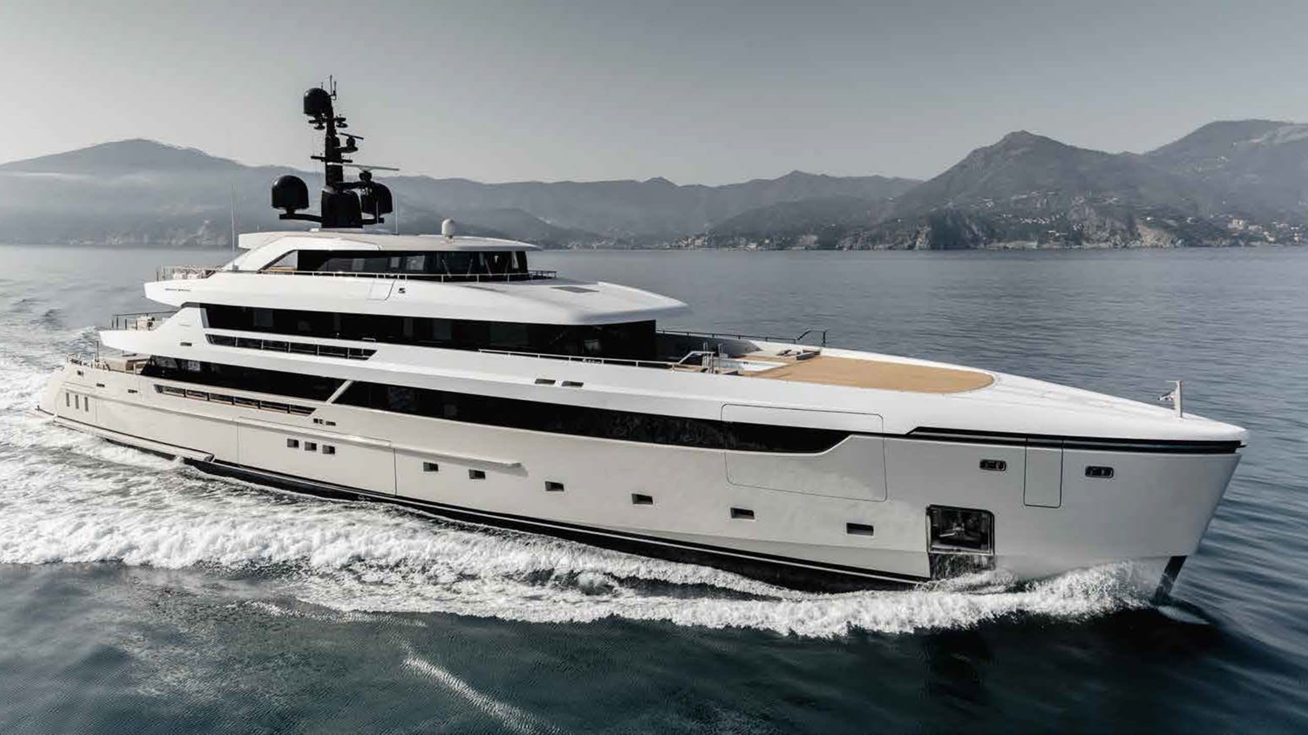 Sanlorenzo 62 Steel
