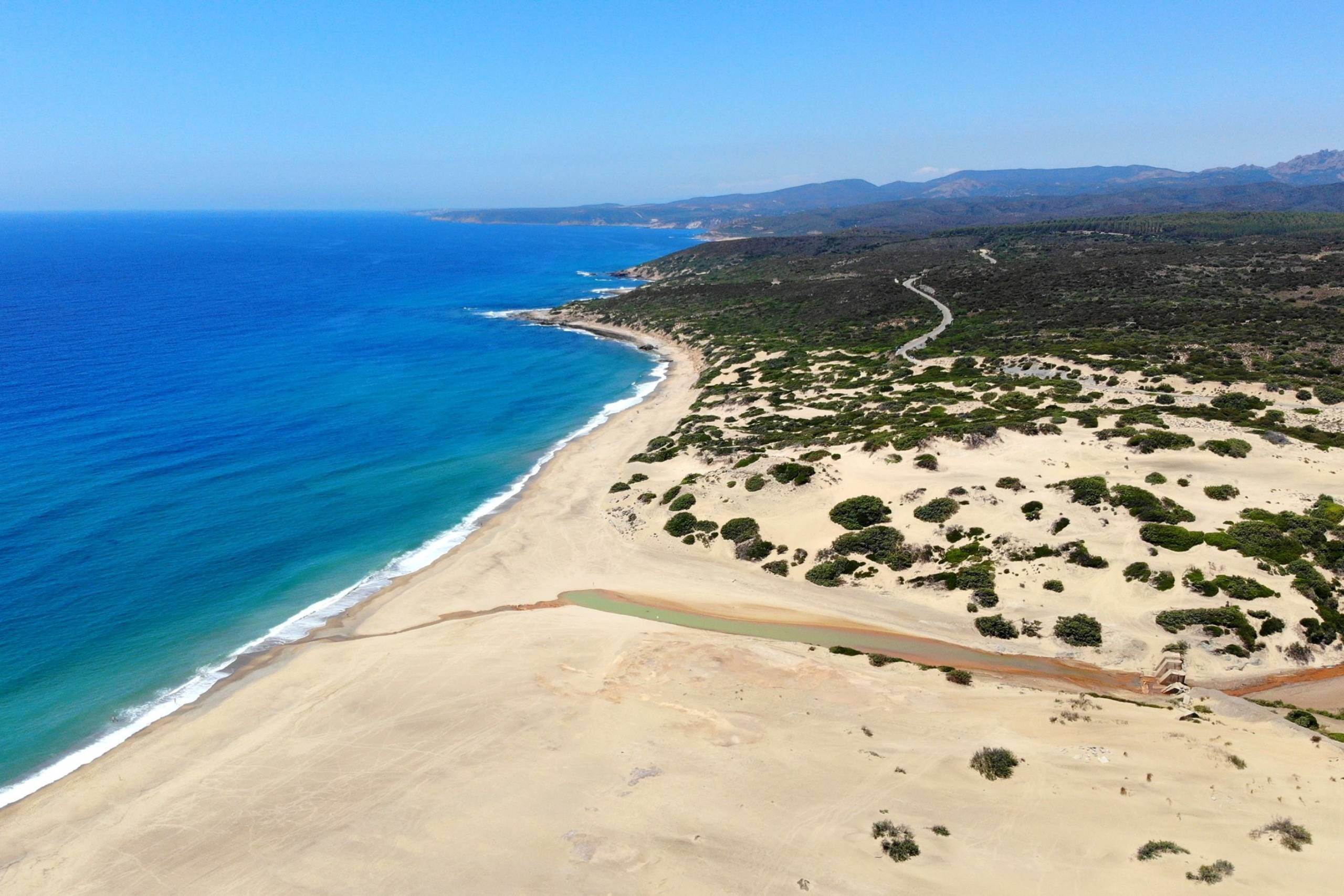 Piscinas Beach