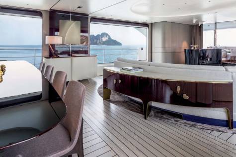 Azimut Grande 35 Metri Through the Lens