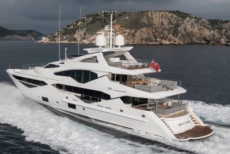 Berco Voyager Through the Lens