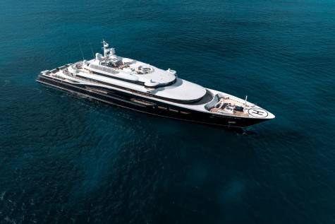 Carinthia VII Through the Lens