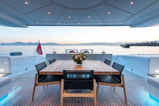 Beachouse Through the Lens