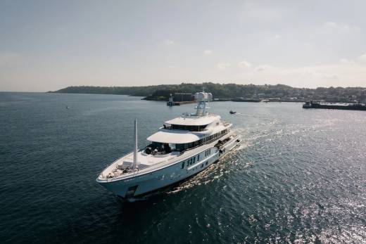 More Yachts Like Avanti 