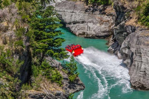 Dart river safari, Queenstown