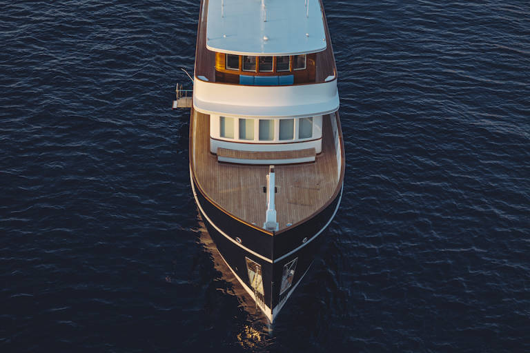 Dutch-style 1900’s yacht design