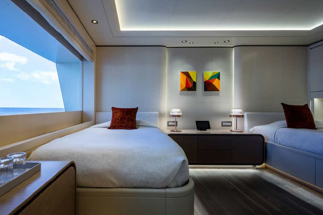 Versatile Convertible Double Suite