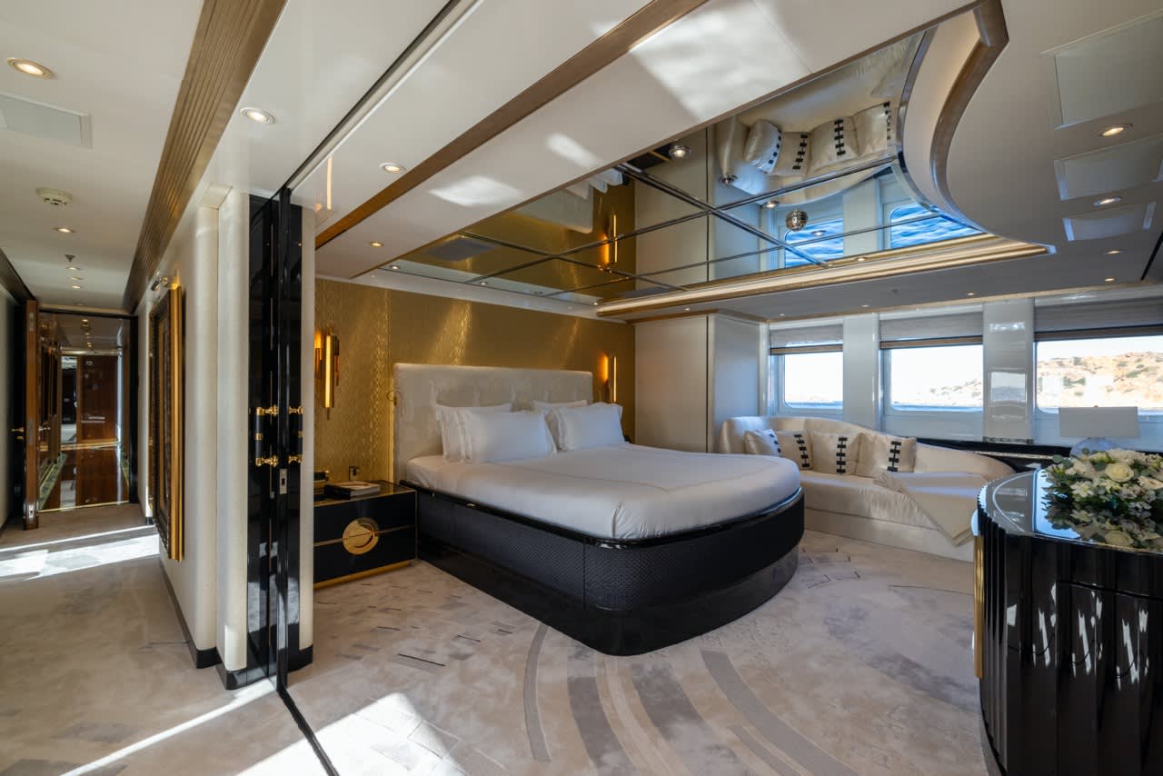 1 x Master Suite