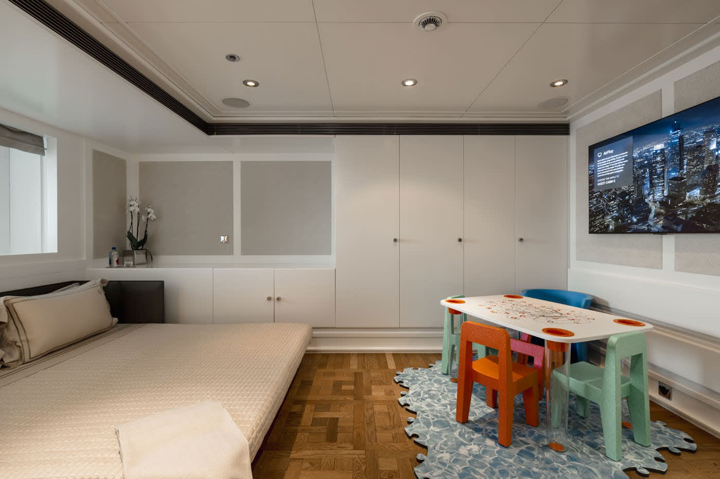 Convertible Playroom Cabin