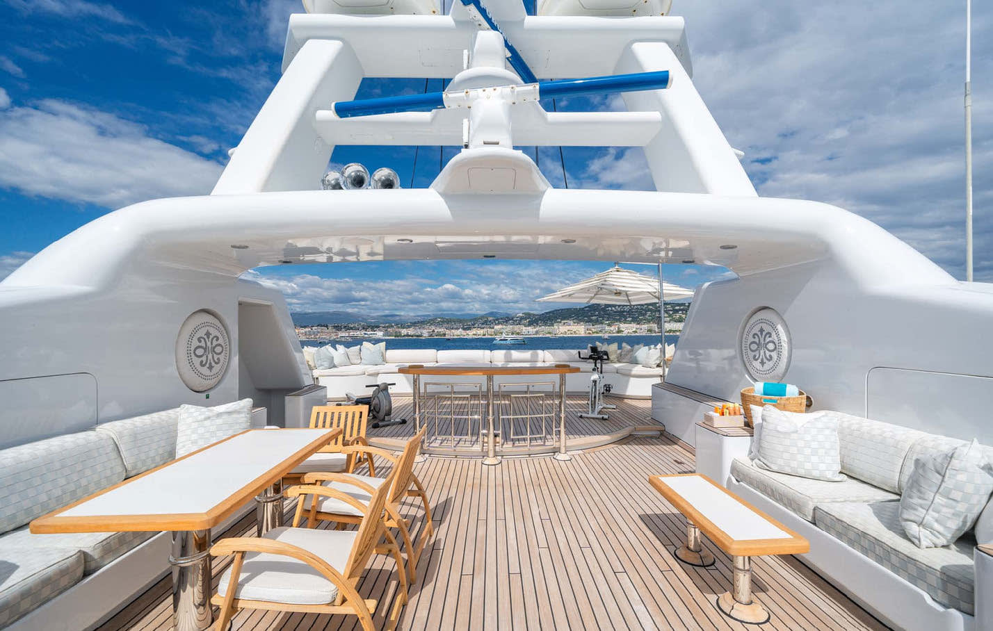 Sundeck