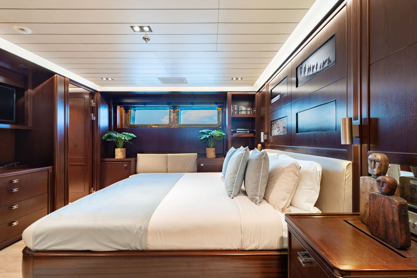 EXPEDITION-READY COMFORT