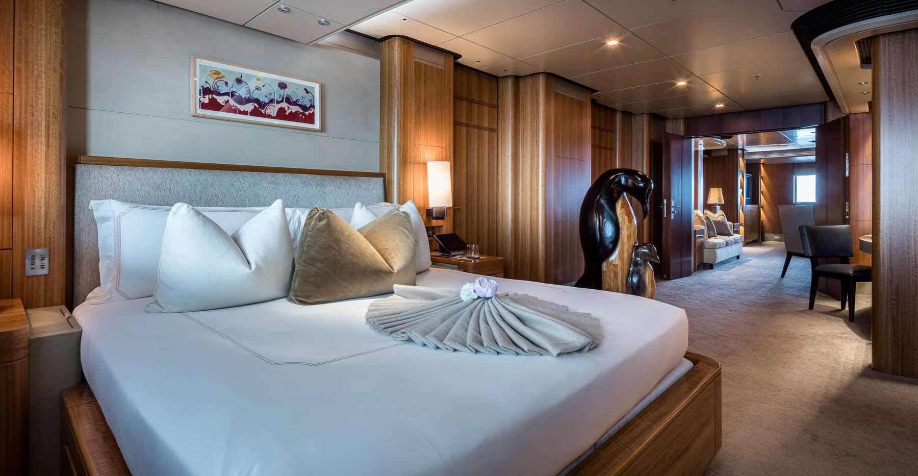 Vip Storm Cabin