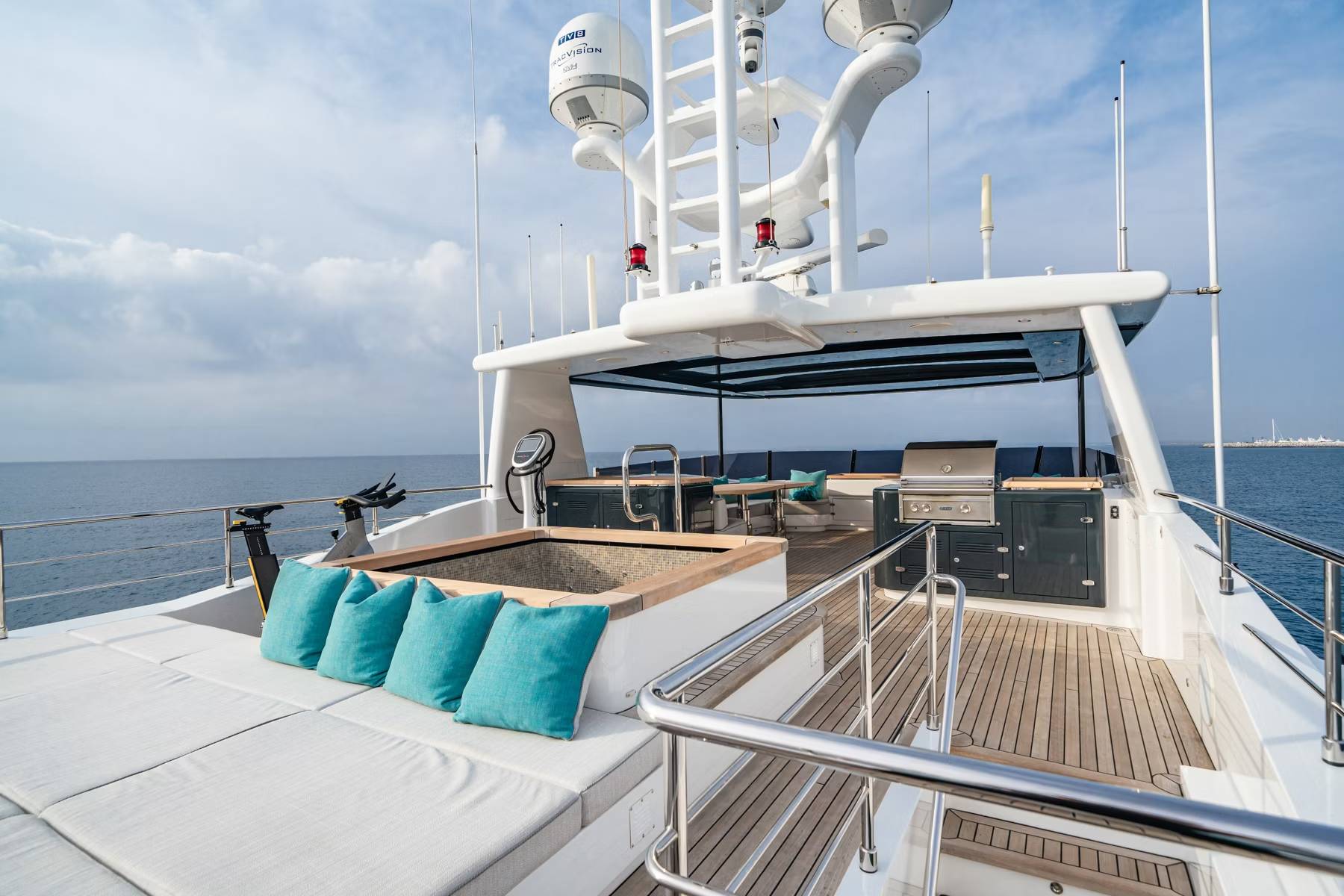 Sundeck