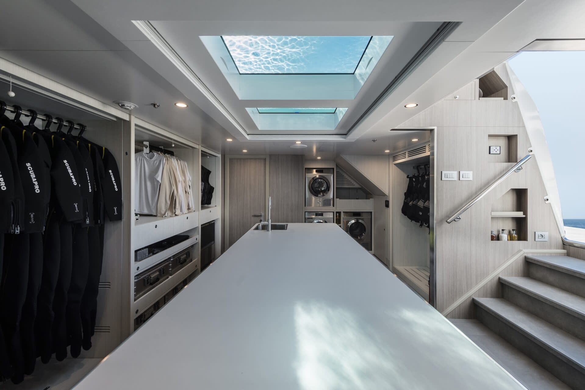 Beach Club Dive Hub