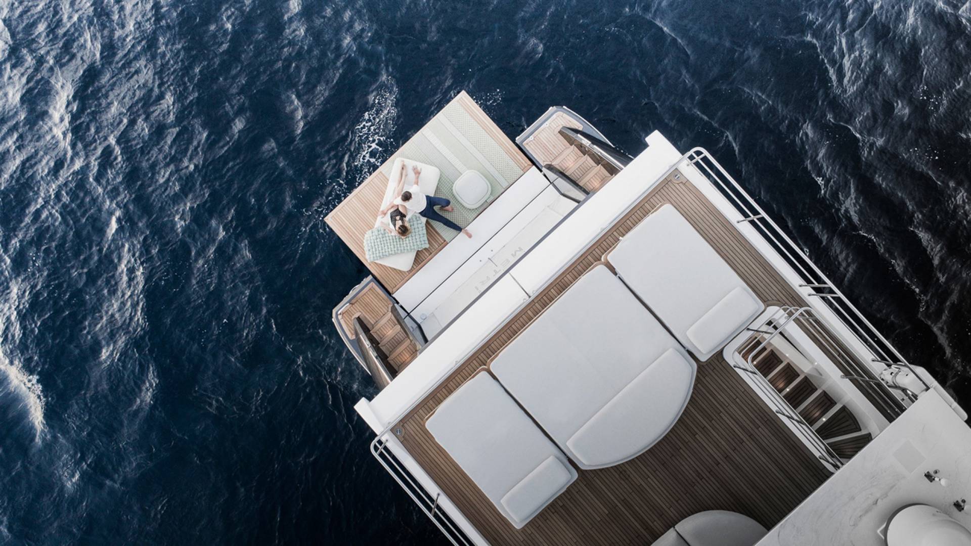 Why Choose Azimut