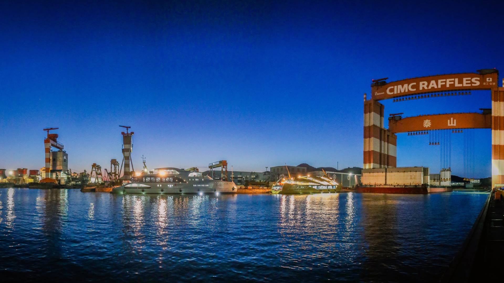 Why Choose Pride Mega Yachts