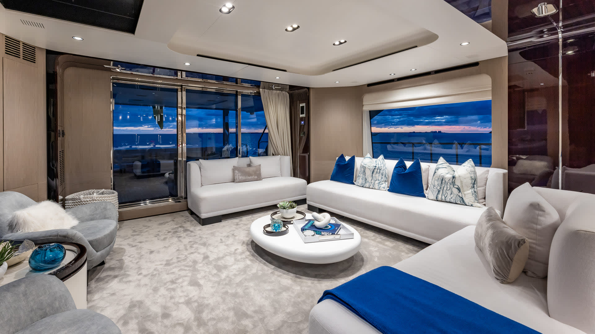 Interiors by Achille Salvagni