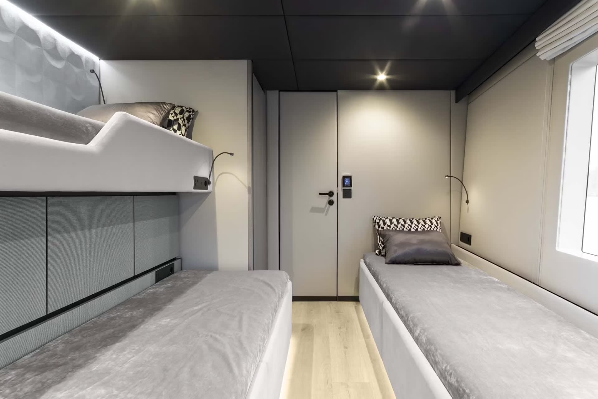Cabin Arrangement