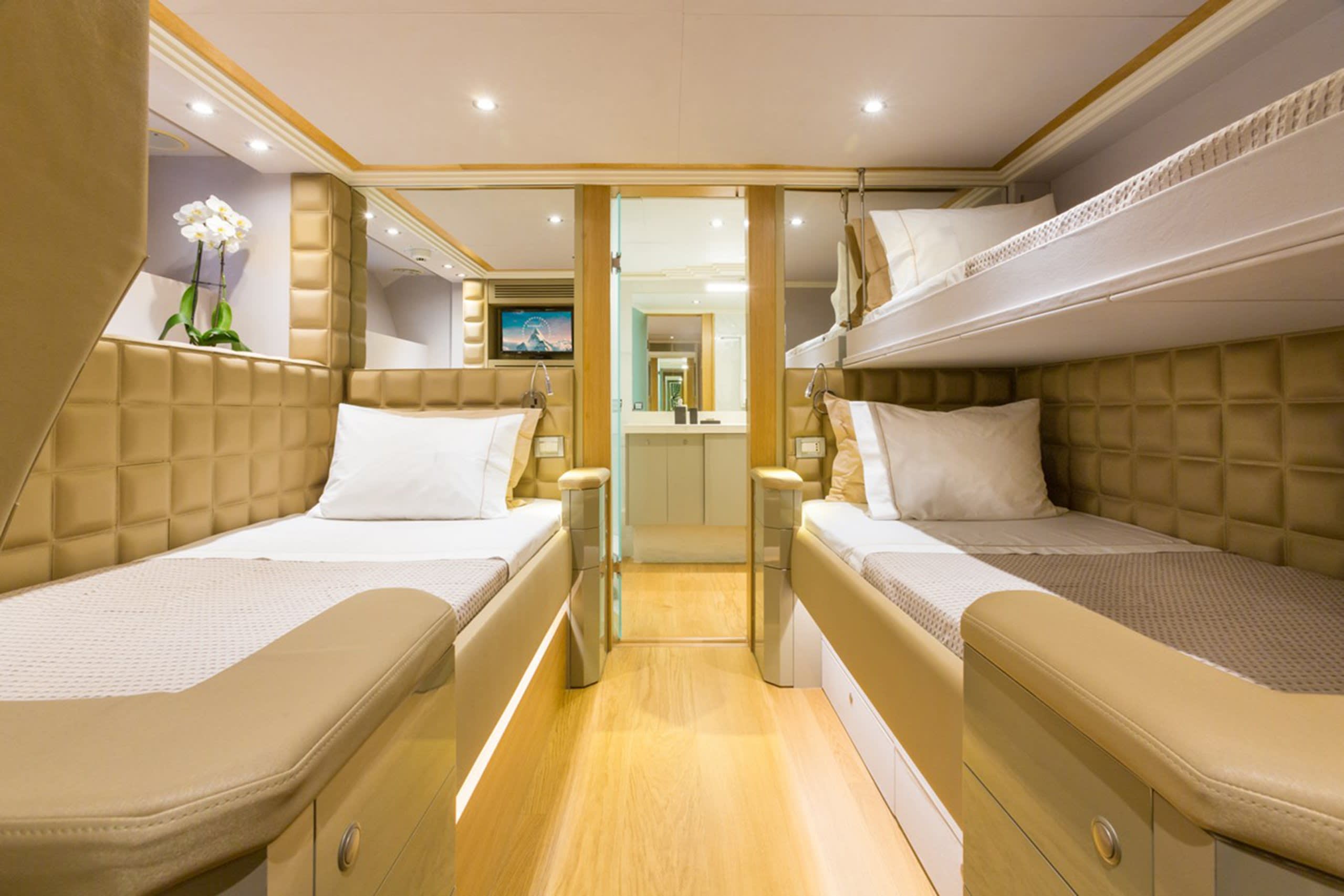 Triple Cabin