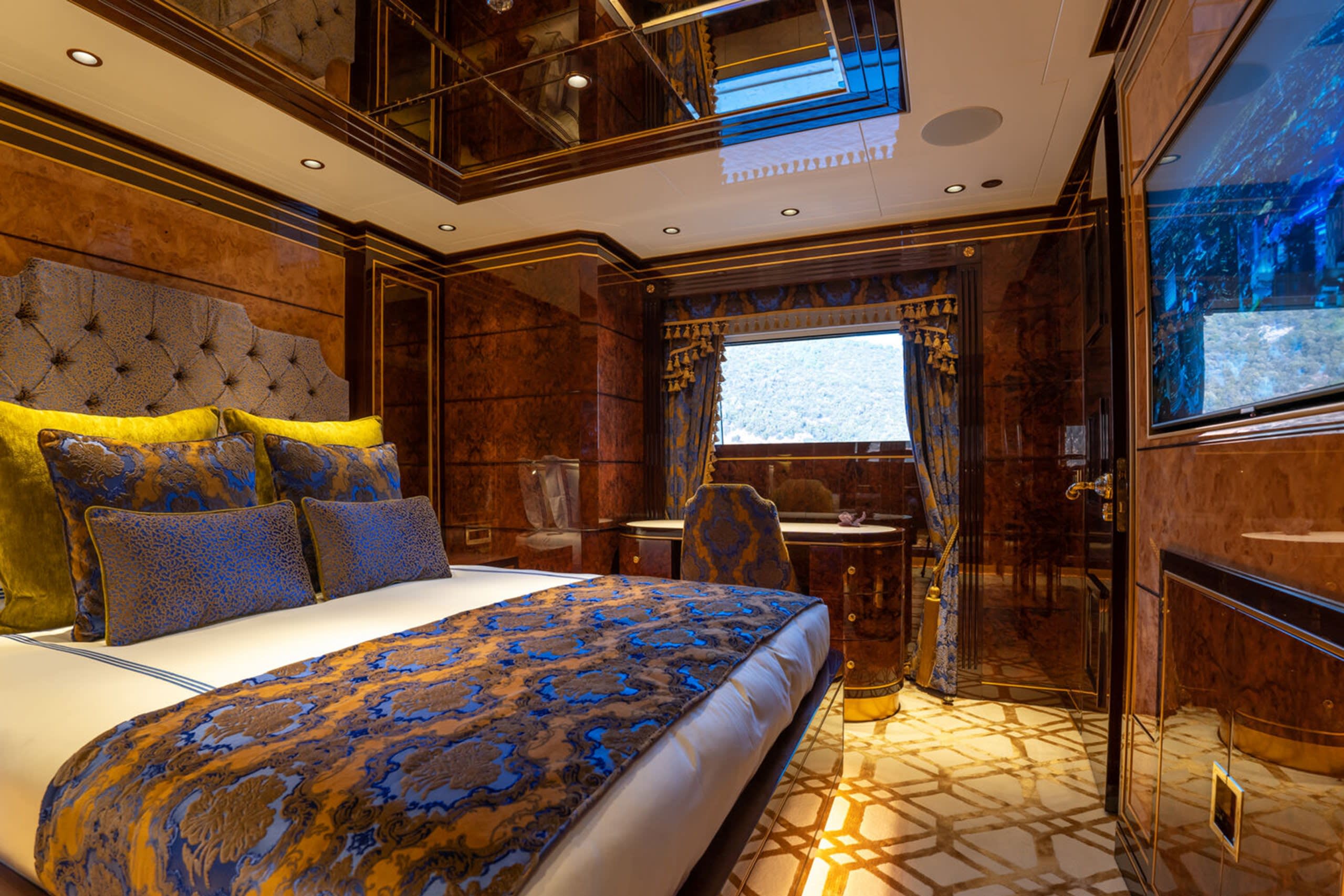 Guest Cabins