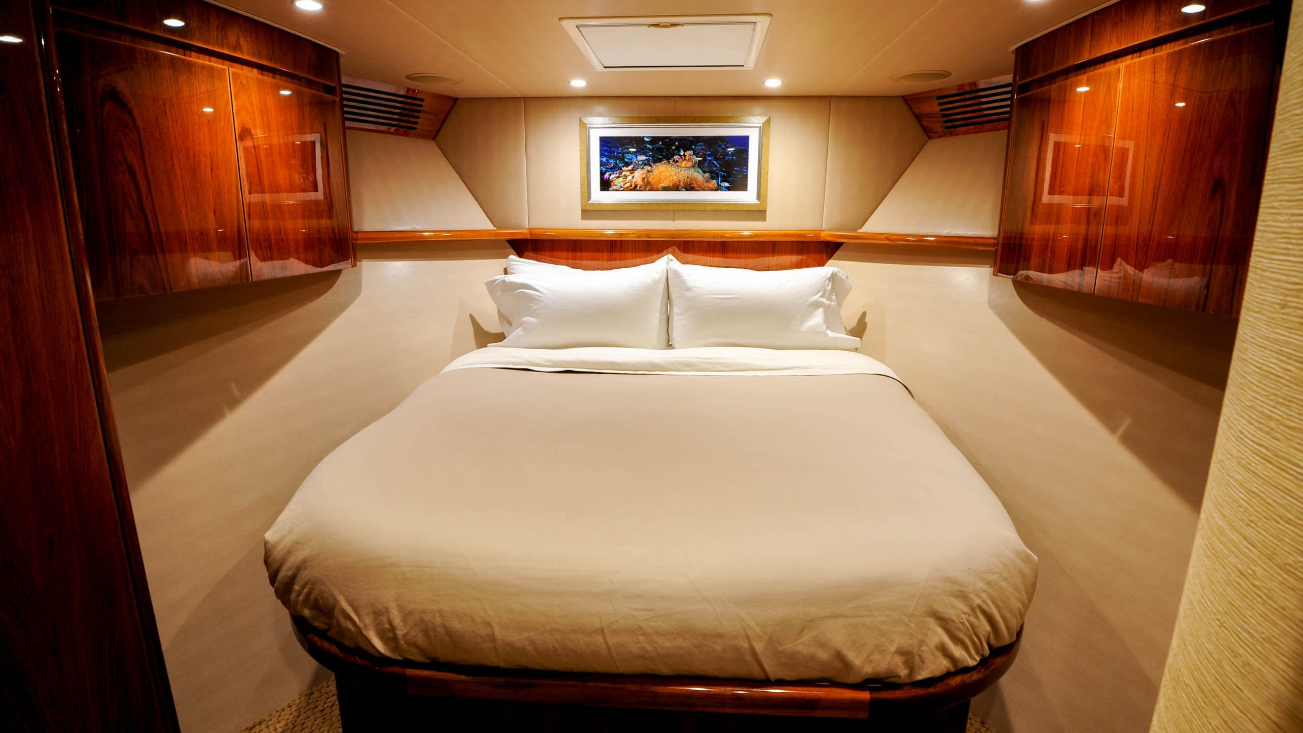 VIP Cabin