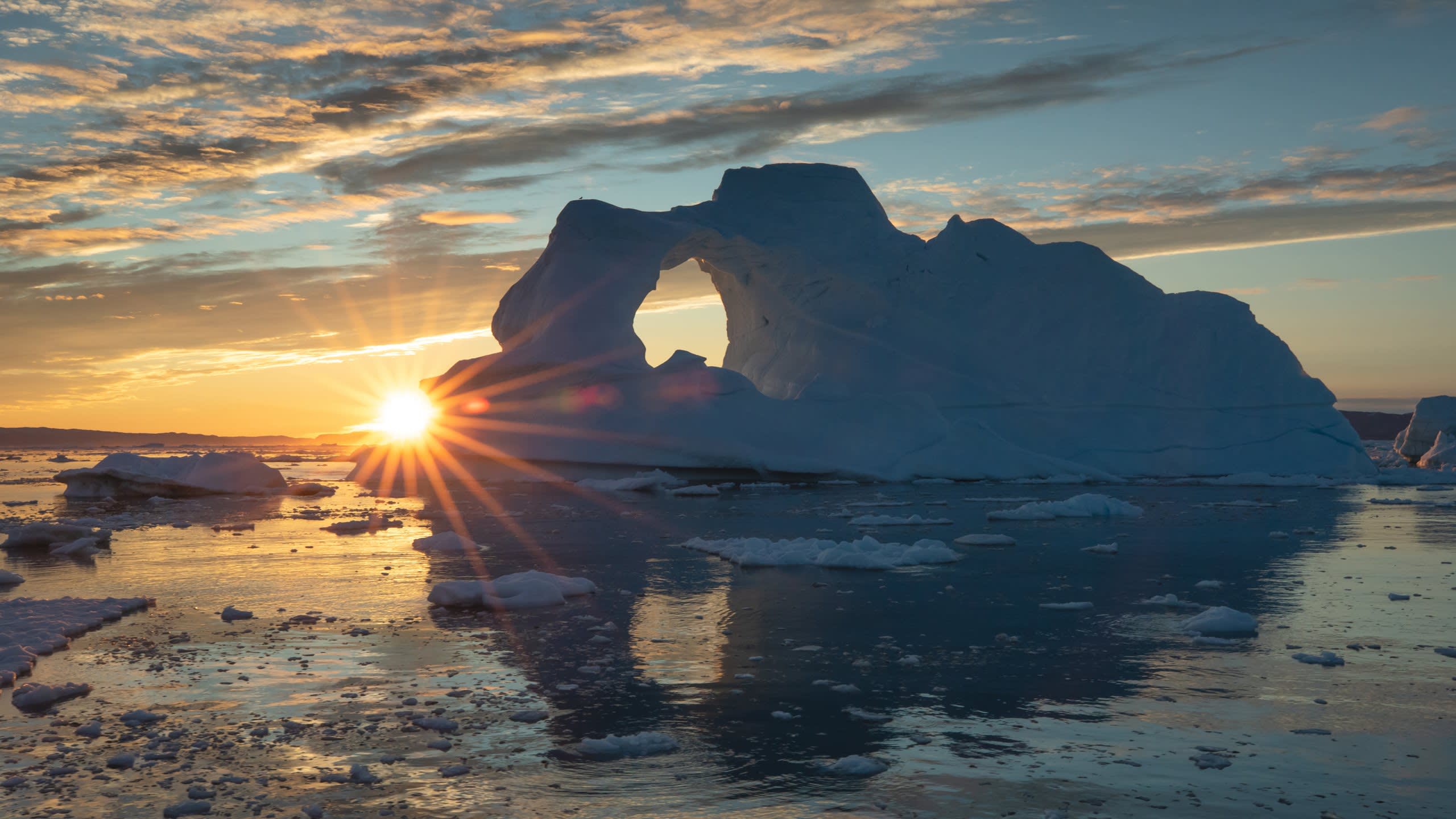 Svalbard onboard Legend