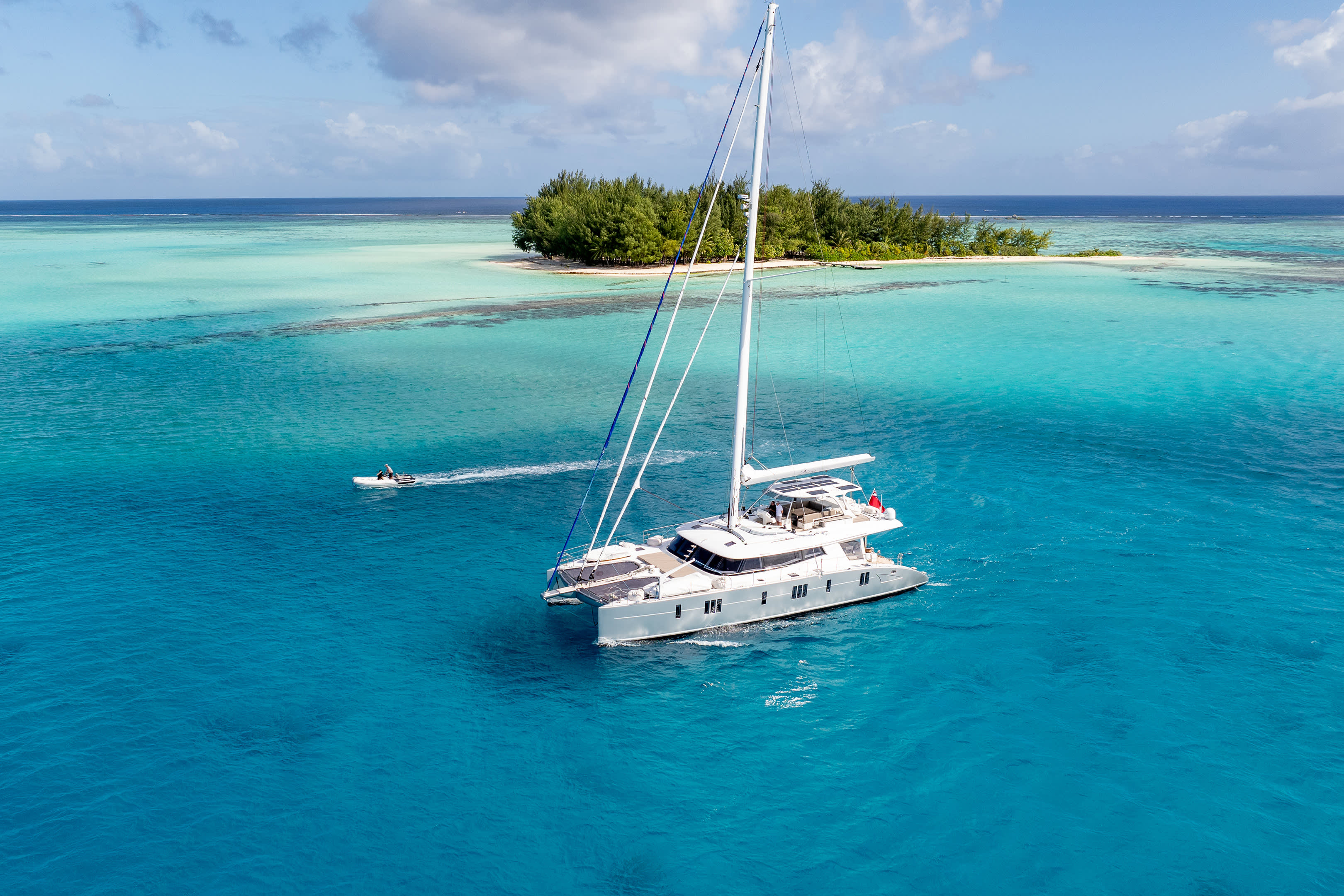 5 Reason to buy a Catamaran