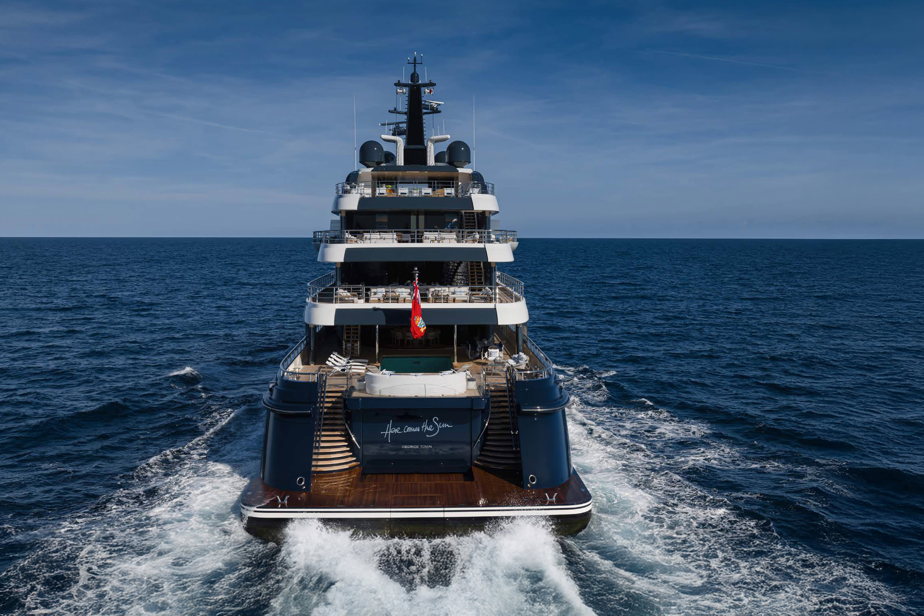 Impressive 10,0000nm range