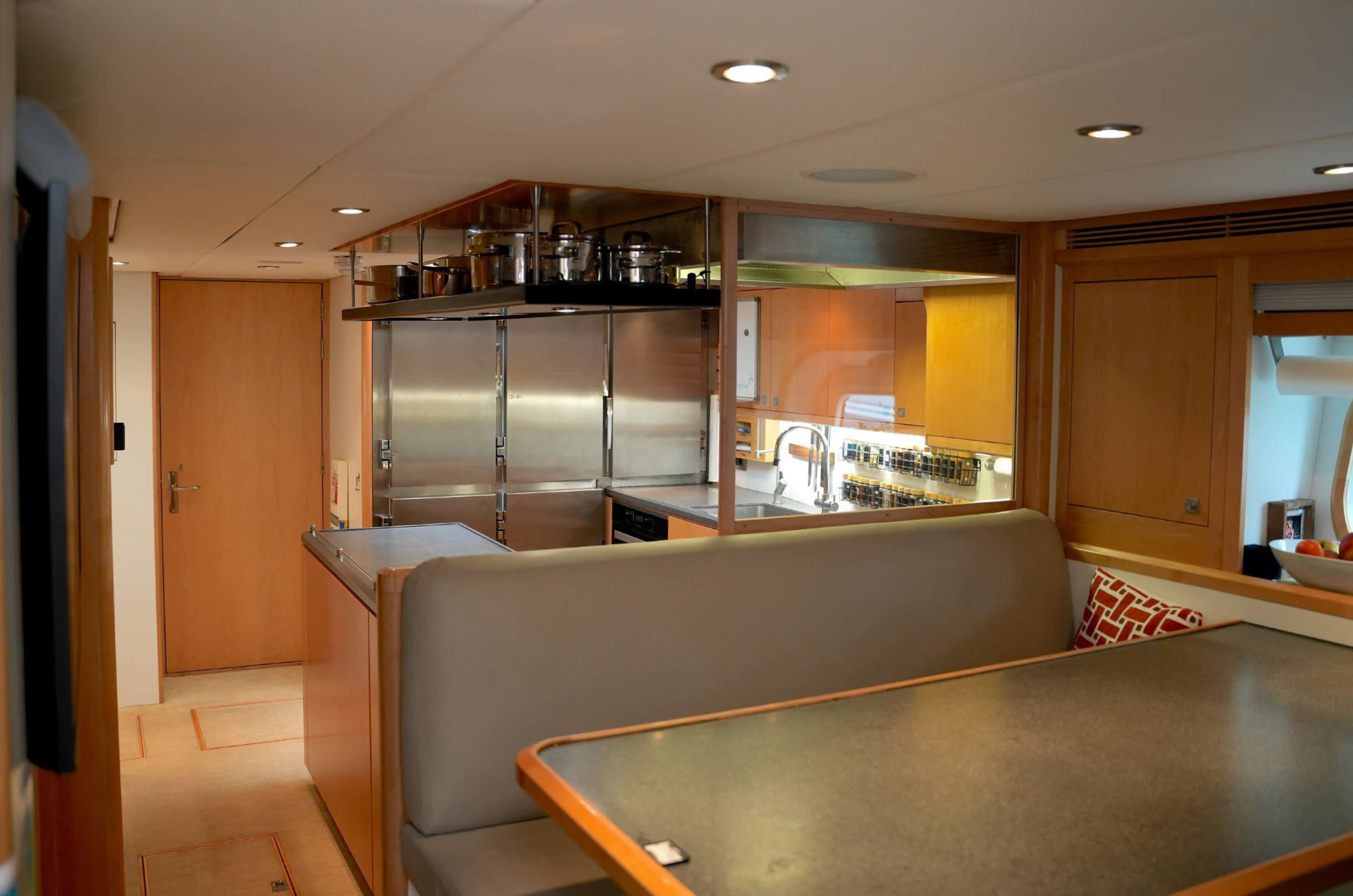 Crew-Optimised Design