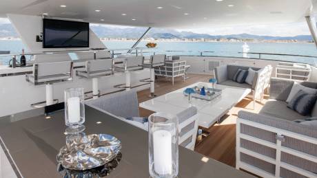 Sun deck
