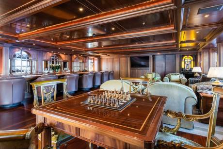 Yacht Elegance
