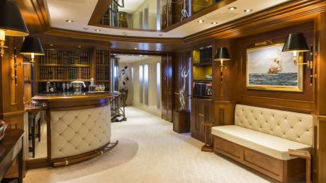 Upper Deck Lounge