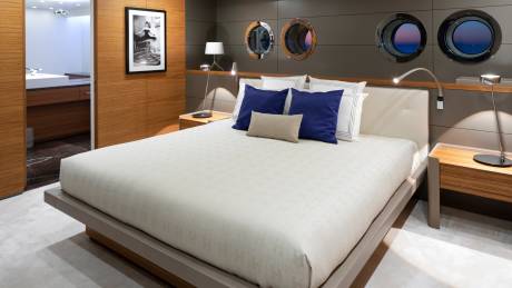 VIP Cabin