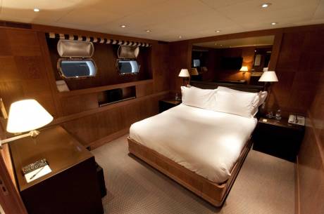 Guest Cabin 03 & 04