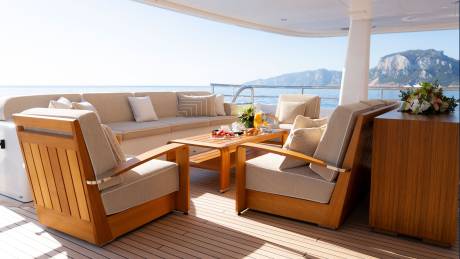 Versatile Sun Deck