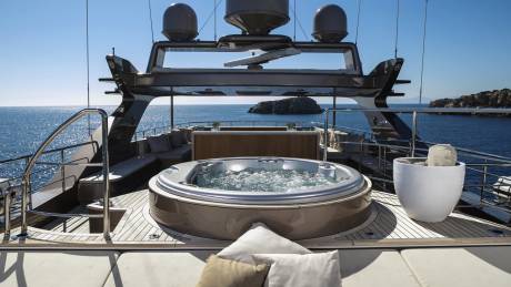 Sundeck