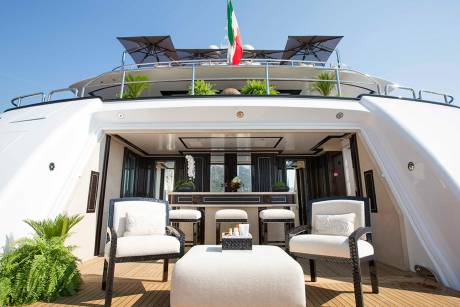Exclusive Beach Club