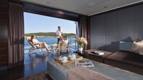 Vip Balcony