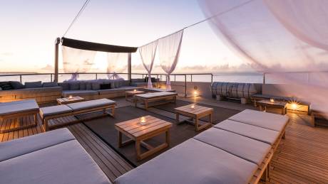 Sundeck