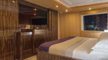 Double Cabins