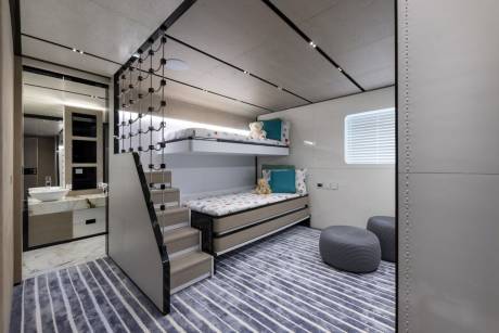 Double Cabins & Children’s Cabin