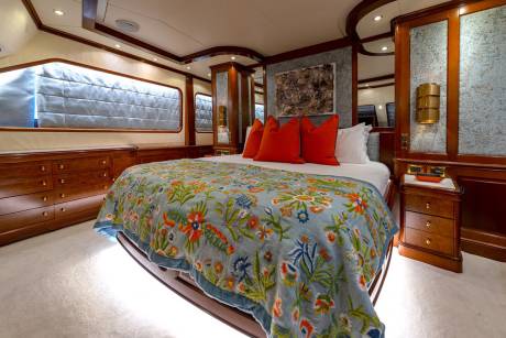 Main Deck Owner’s Suite