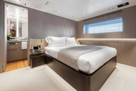 VIP Cabins