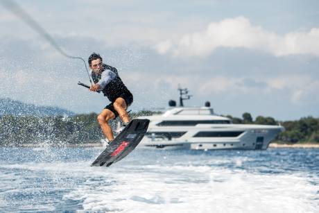 Tenders & Toys
