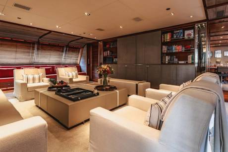 30 Guest Capacity