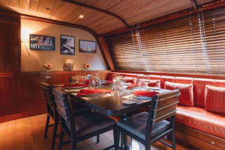 Formal Dining