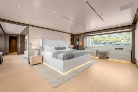 Spectacular Principal Cabin
