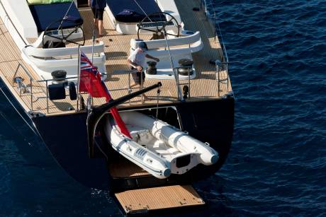 Expert Sailing Crew