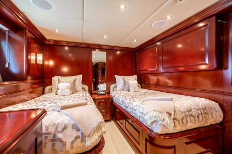 One Twin Cabin + Pullman