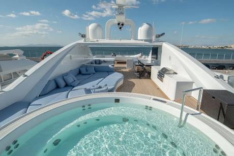 Immense On-deck Jacuzzi